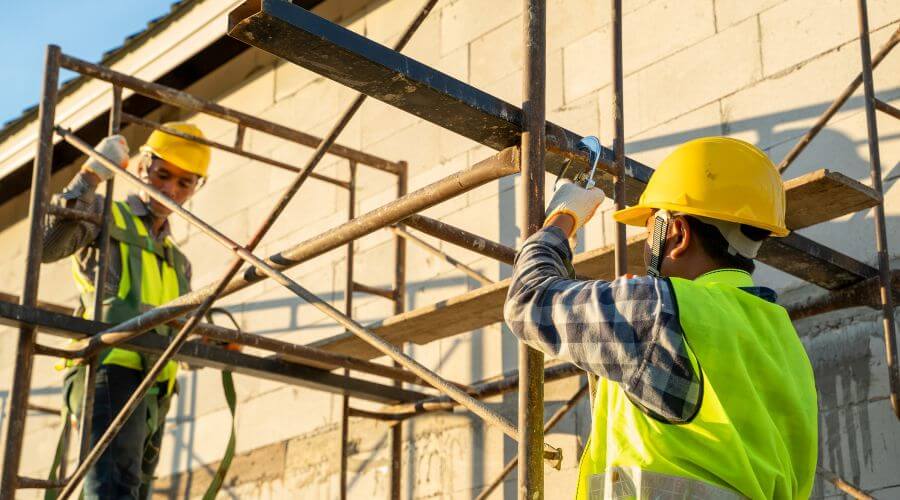 Professional fairlawn roofing services in Buffalo Center, IA